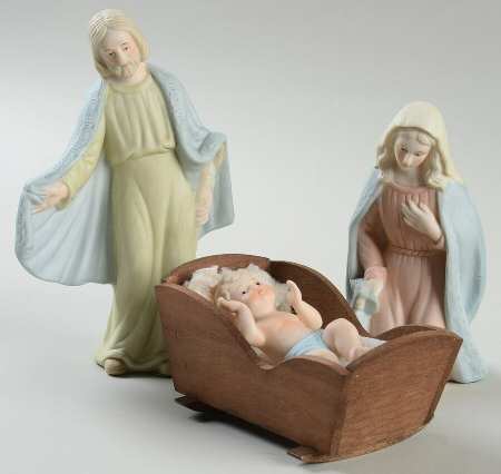 Christopher Collection Nativity-4 Holy Family - With Box