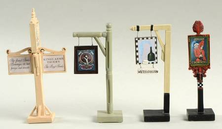 Williamsburg (Large) Tavern Signs (Set Of 4) - No Box