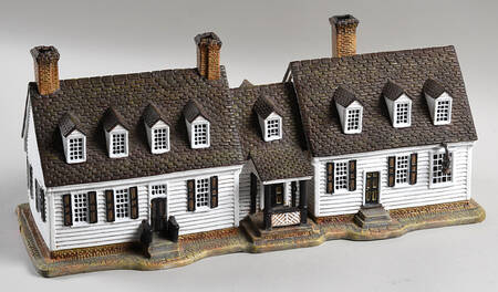 Williamsburg (Large) Chowning's Tavern - Boxed