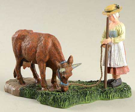 Williamsburg (Large) Dairymaid Leading Cow - Boxed