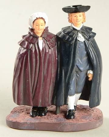 Williamsburg (Large) Winter Couple - Boxed