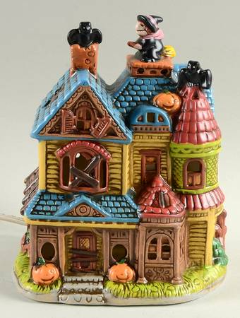 Happy Haunted Houses by Lefton