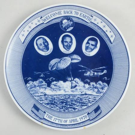 Moon Welcome Back To Earth - No Box by Lund & Clausen