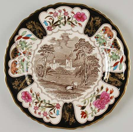 Christmas Plate Balmoral Castle - No Box