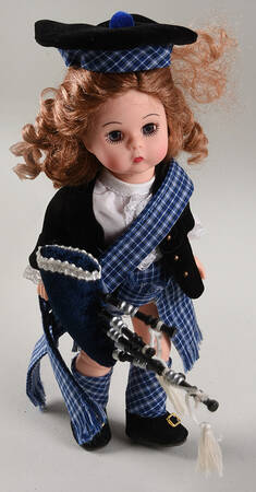 International-8" Doll Scotland - Boxed