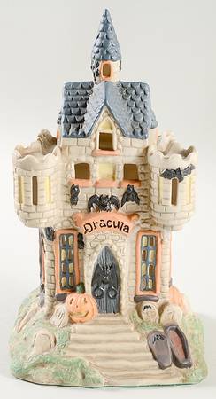Creepy Hollow Dracula's Castle - Boxed