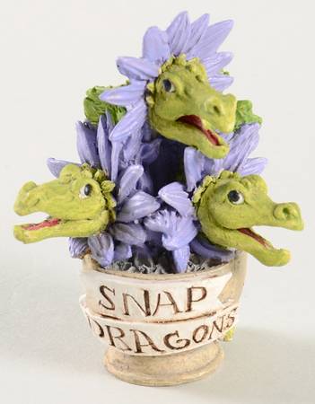 Creepy Hollow Snap Dragons - No Box 42