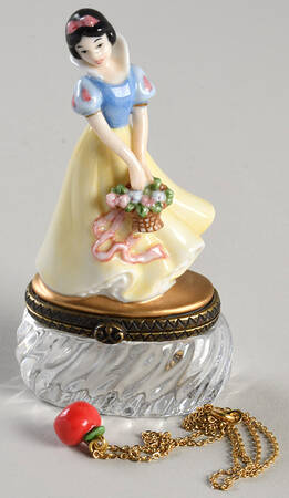 Princess Snow White W/ Jewelry - No Box