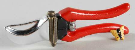 Gardening Pruner W/ Butterfly - Boxed