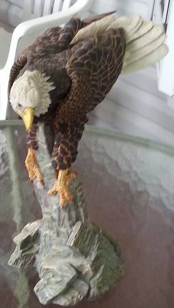 Birds of Prey American Bald Eagle Iv-Top O'The World - Boxed
