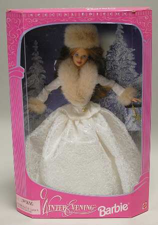 Glamour Barbie Exclusives Winter Evening-Brunette - No Box