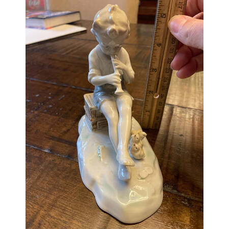 Metzler & Ortloff Figurines Boy Playing Flute - No Box