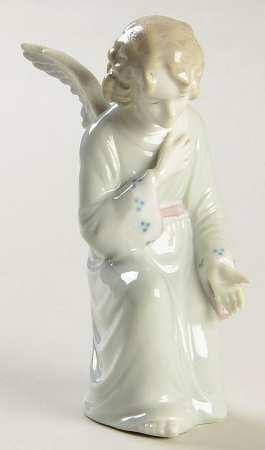 Metzler & Ortloff Figurines Angel In Green Kneeling - No Box
