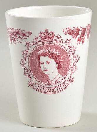 Maddock Royalty Giftware Elizabeth Ii Coronation Beaker - No Box