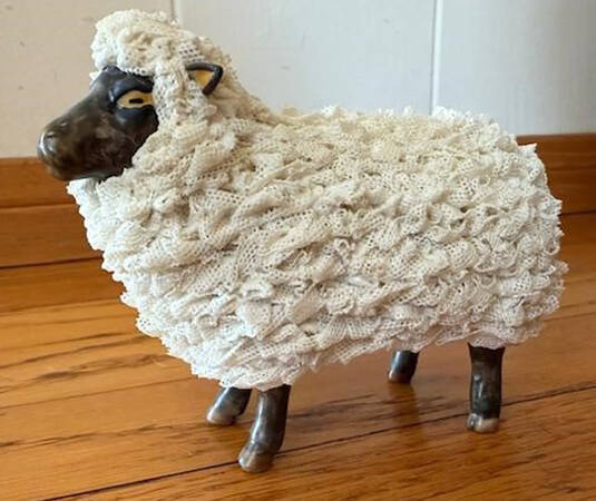 Irish Dresden Animals with Lace Mammy Sheep - No Box