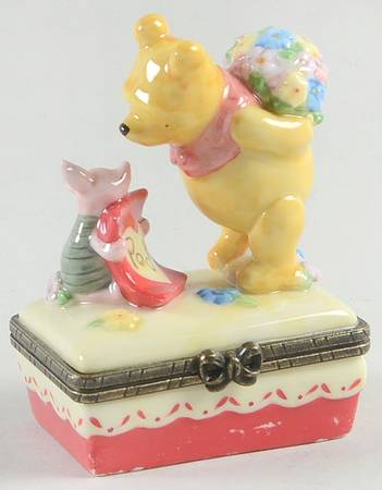 Classic Pooh by Midwest of Cannon Falls