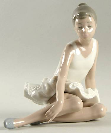 Dancers by Nao