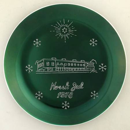Christmas Plate Norway-Green - No Box