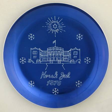 Christmas Plate Norway's Parliament-Blue - No Box