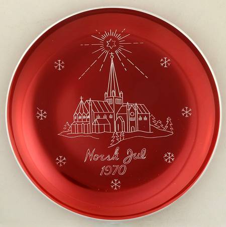 Christmas Plate Indaros Cathedral-Red - No Box