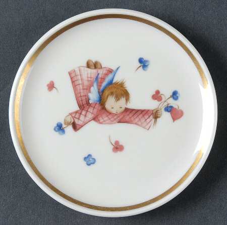 Berta Hummel Museum Miniature Plate Cherub's Gift - No Box