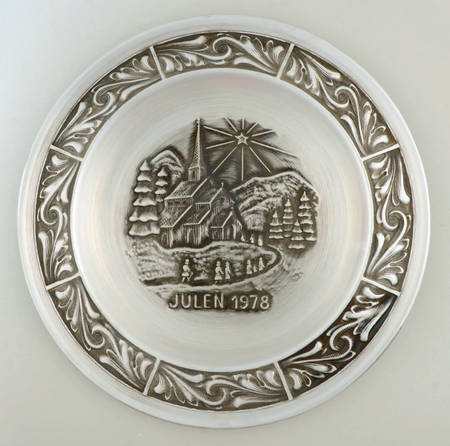 Norwegian Pewter Christmas Plate Christmas Day - No Box