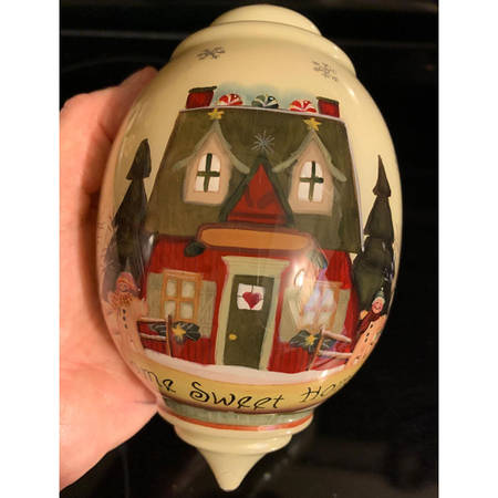 Ne'Qwa Christmas Ornament Home Sweet Home - Boxed