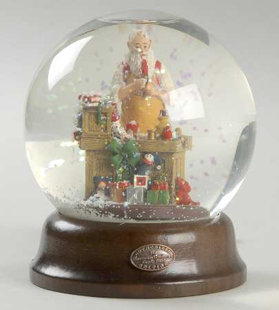 Rockwell Classic Santa Santa's Workshop - No Box