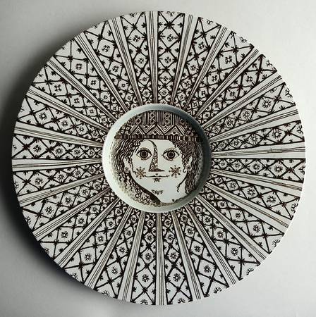Bjorn Wiinblad Giftware Wall Plate - Girl In Center - No Box