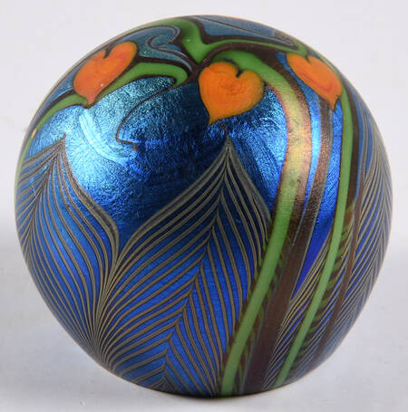Orient & Flume Paperweight Orange Heart Flowers,Vines - No Box
