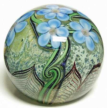 Orient & Flume Paperweight Forget Me Nots And Vines - No Box
