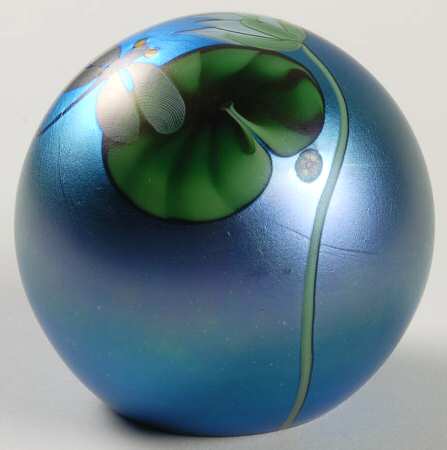 Orient & Flume Paperweight Water Lily And Dragonfly - No Box