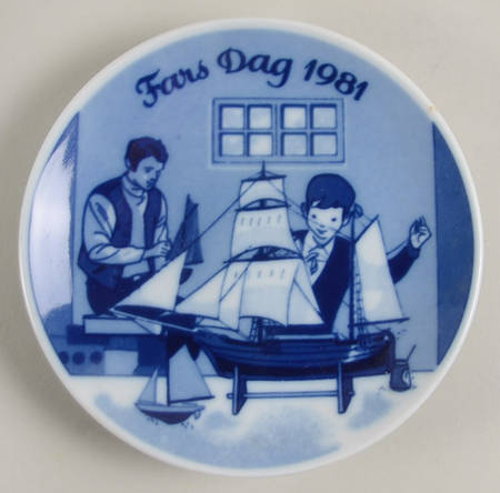 Father's Day Plate Making Boats  - Boxed