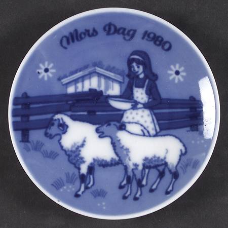 Mothers Day Plate Girl And Sheep - Boxed