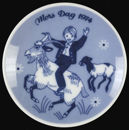 Mothers Day Plate Boy With Goats - No Box