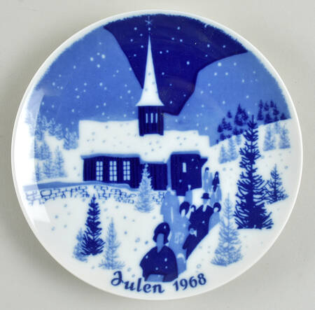 Christmas Plate Church Scene - No Box