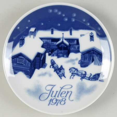 Christmas Plate Christmas Eve - No Box