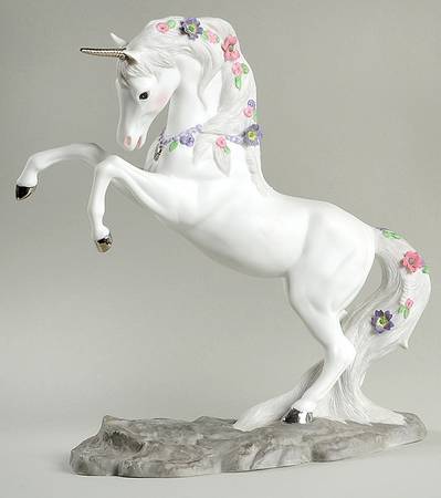 Unicorns Love's Majesty - No Box