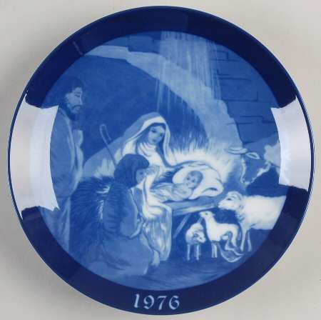 Porcelana Granada Christmas Plate The Nativity - Boxed