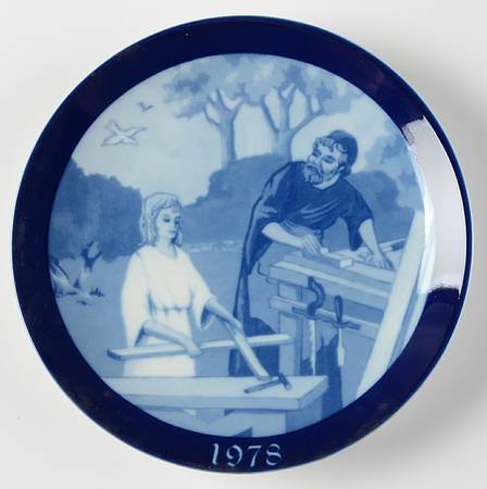 Porcelana Granada Christmas Plate Young Carpenter - No Box