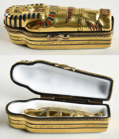 PEINT MAIN LIMOGES BOX Sarcophagus With Mummy - Nb802, No Box