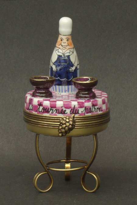 PEINT MAIN LIMOGES BOX Chef Bottle On Round Table - No Box