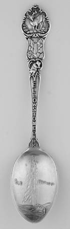 Paye & Baker Souvenir Spoons Yellowstone Park - No Box