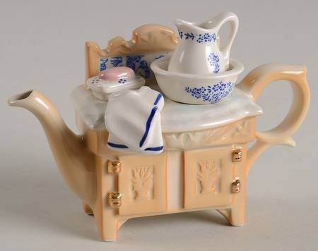 Cardew Designs Tea Pot Old Willow Victorian Washstand-Mini - No Box