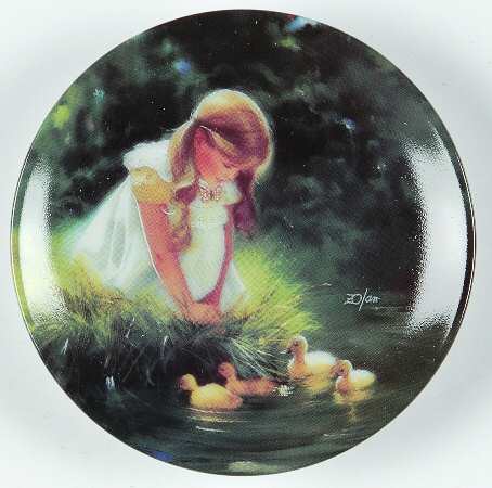 Membership Miniature Plates Golden Moment - Boxed