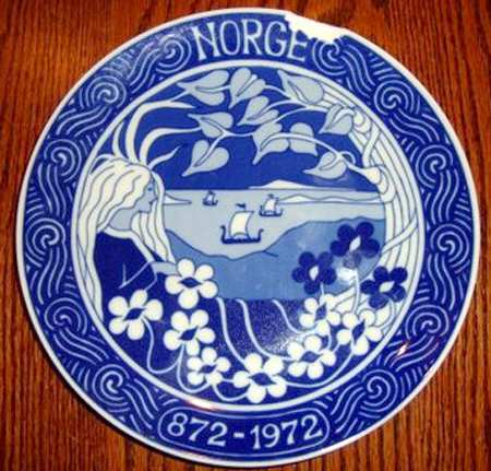 Porsgrund Plates Celebrating 1100 Years - With Box