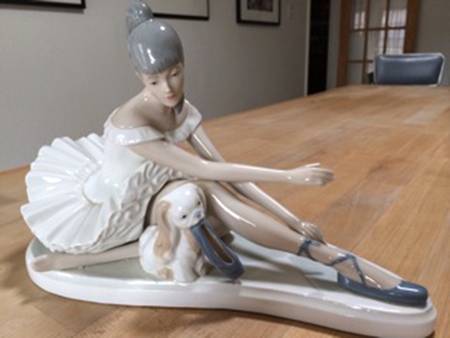 Porcelanas Miquel Requena Figurines Ballerina W/ Dog - Boxed