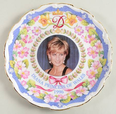 Royalty Giftware Diana Princess Of Wales - Boxed
