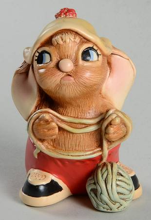 PenDelfin-Collectors Club Little Hero - With Box