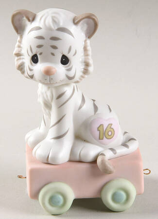 16 and Feline Fine-Age 16 Tree-16 And Feline Fine - No Box-Tree Trademark